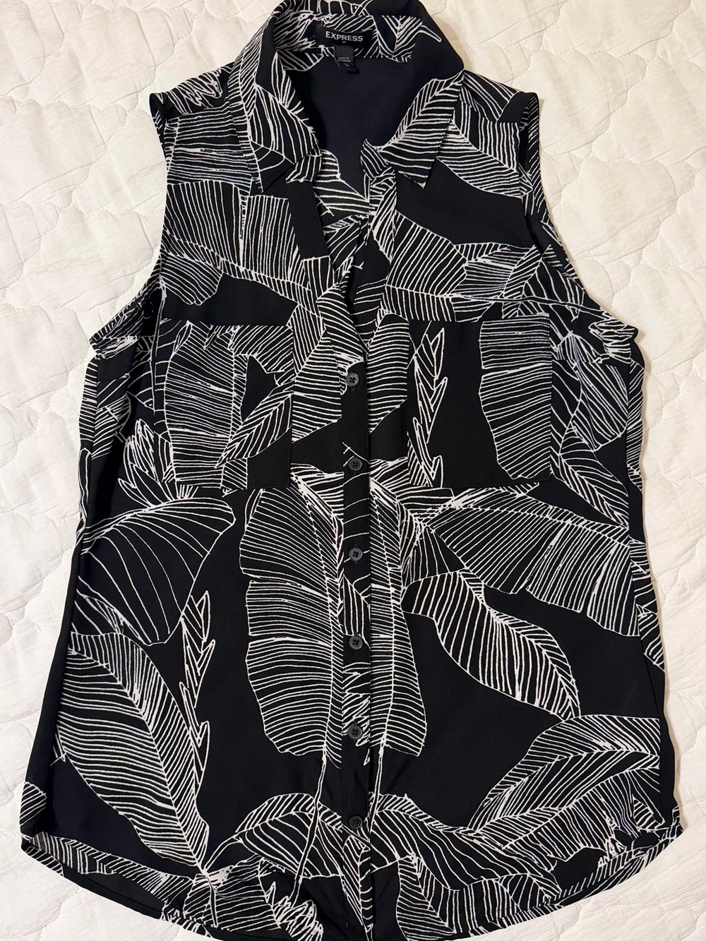 Express Black Sleeveless Button-Front Top with White Leaf Print